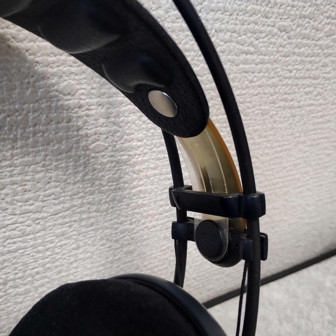 AKG K702 オーストリア製です。