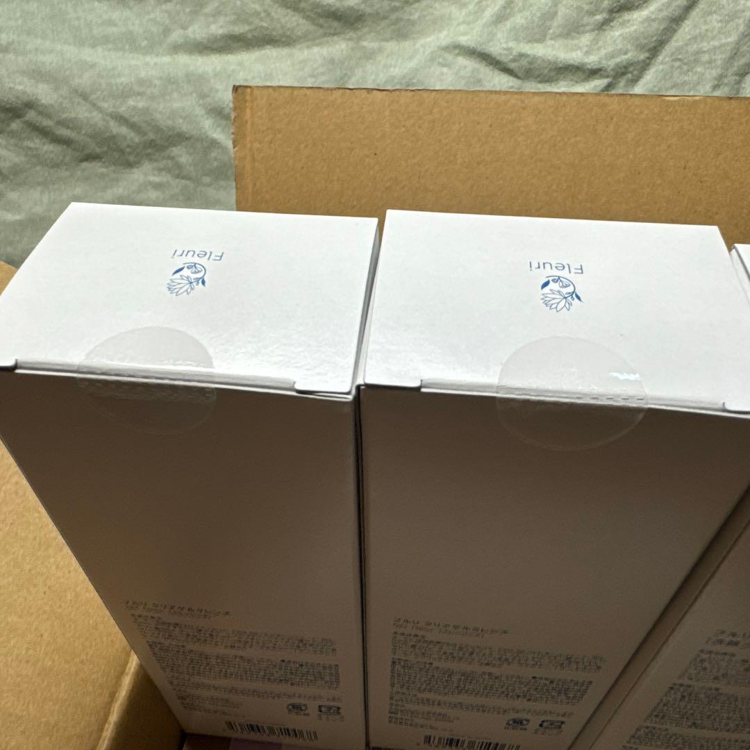 ★値下げ★フルリ　クリアゲルクレンズ&ミネラルクレイフォーム　各２本セット