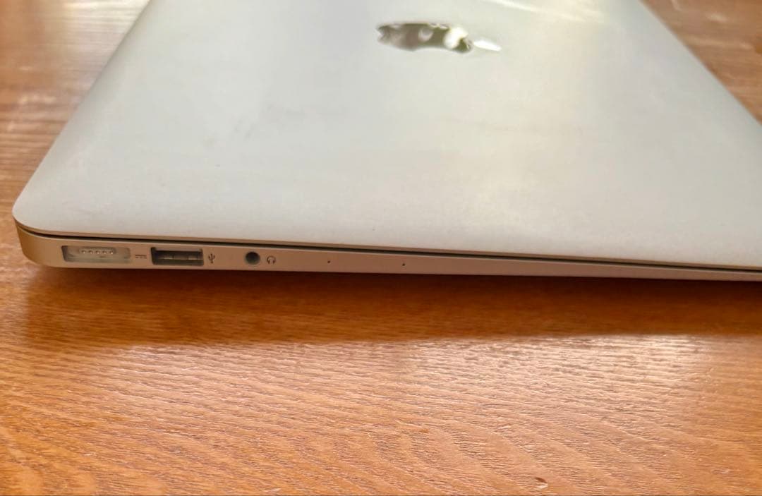 MacBook本体 Apple MacBook Air A1466