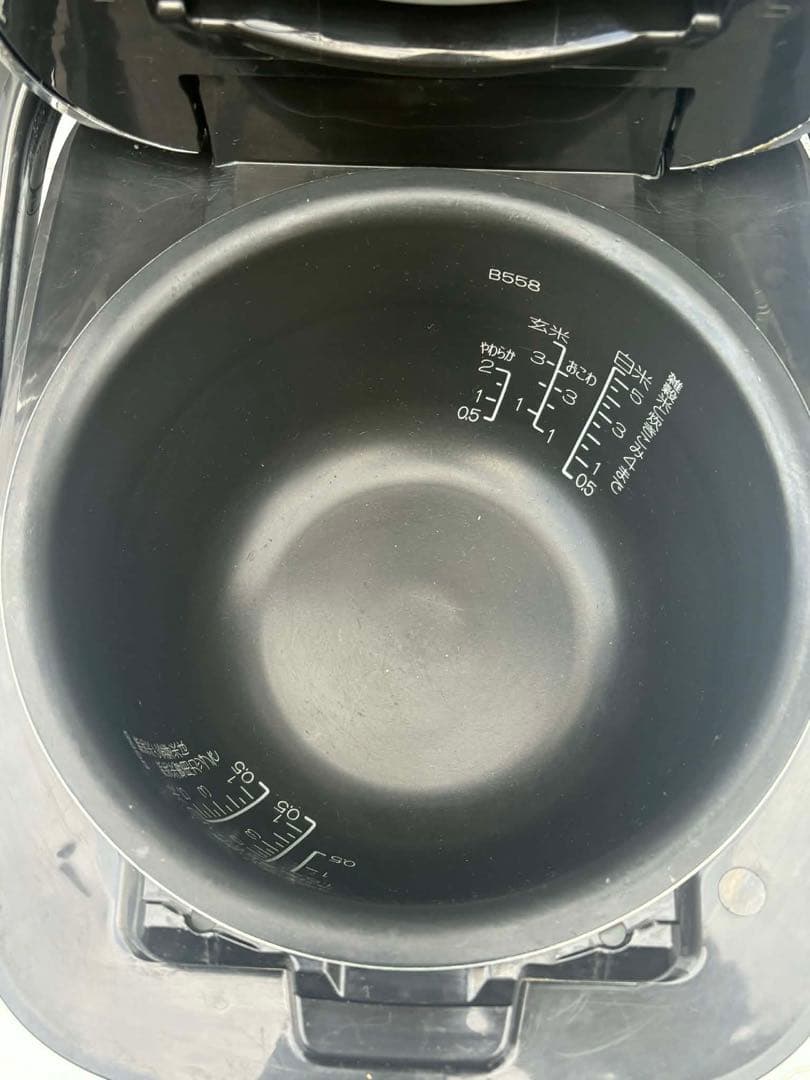 象印 ZOJIRUSHI 炊飯器 極め炊き NW‑JU10‑BA ー2020年