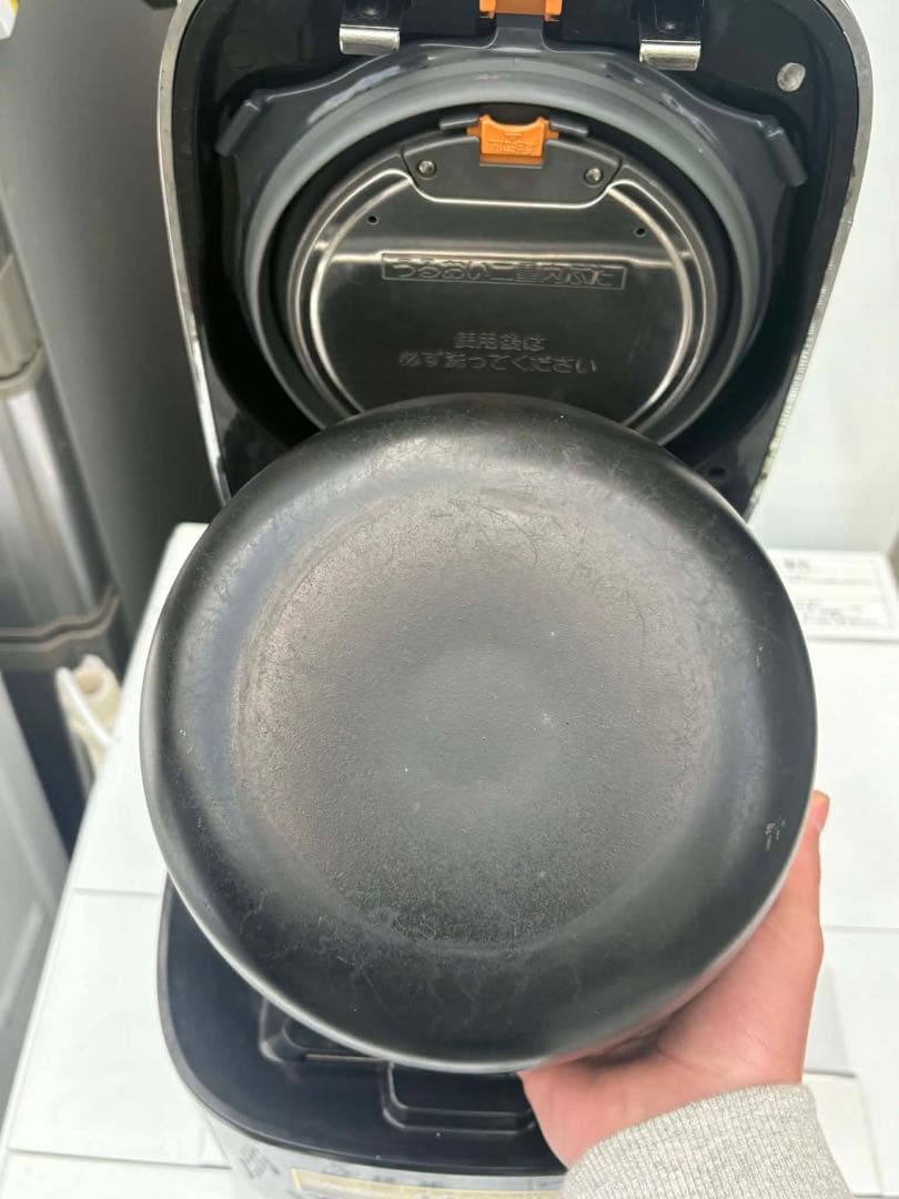 象印 ZOJIRUSHI 炊飯器 極め炊き NW‑JU10‑BA ー2020年