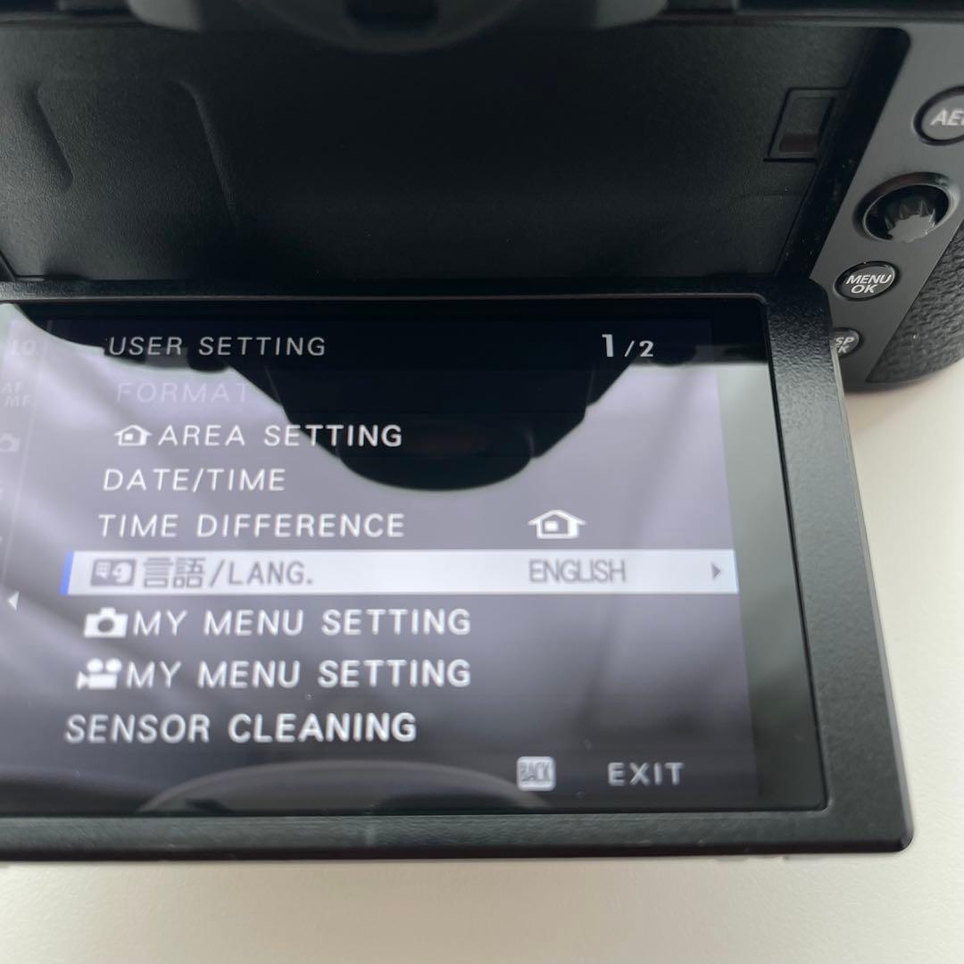 富士フイルム X-T50 ボディ 40.2MP 6.2K グリップ付