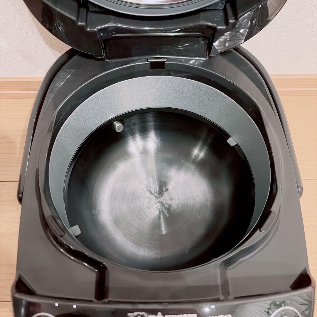 【美品】2025年製 象印 IH炊飯器 NW-VR10 5.5合 ブラック