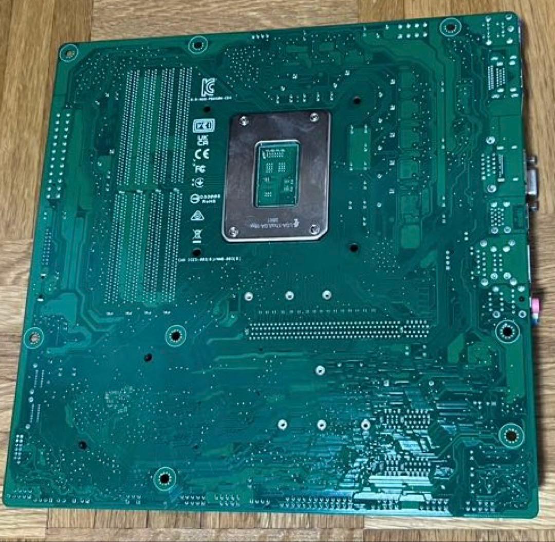 ASUS PRO B660M-C マザーボード