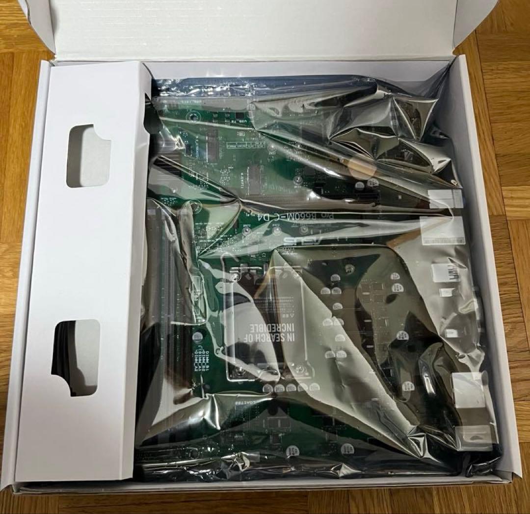 ASUS PRO B660M-C マザーボード