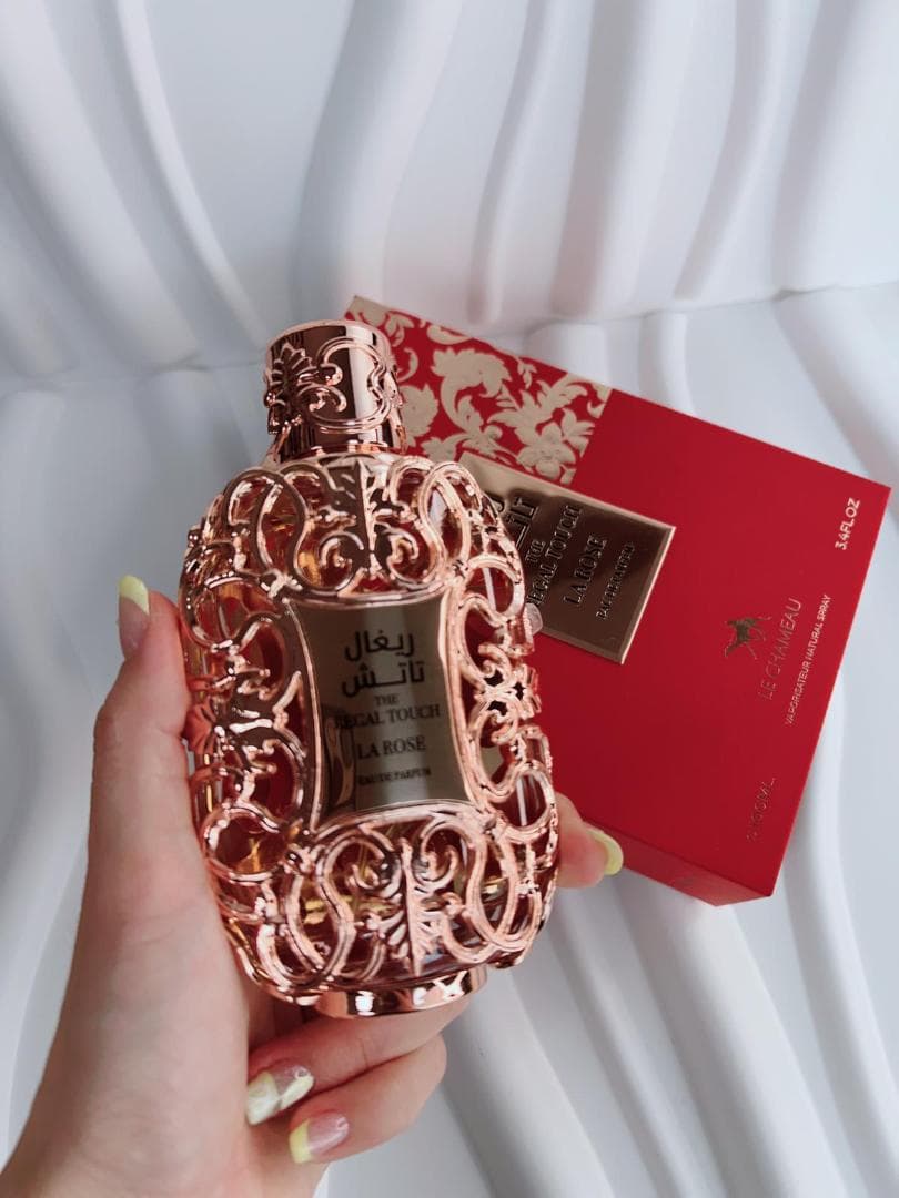 香水(女性用) LE CHAMEAU THE REGAL TOUCH LA ROSE 100ml