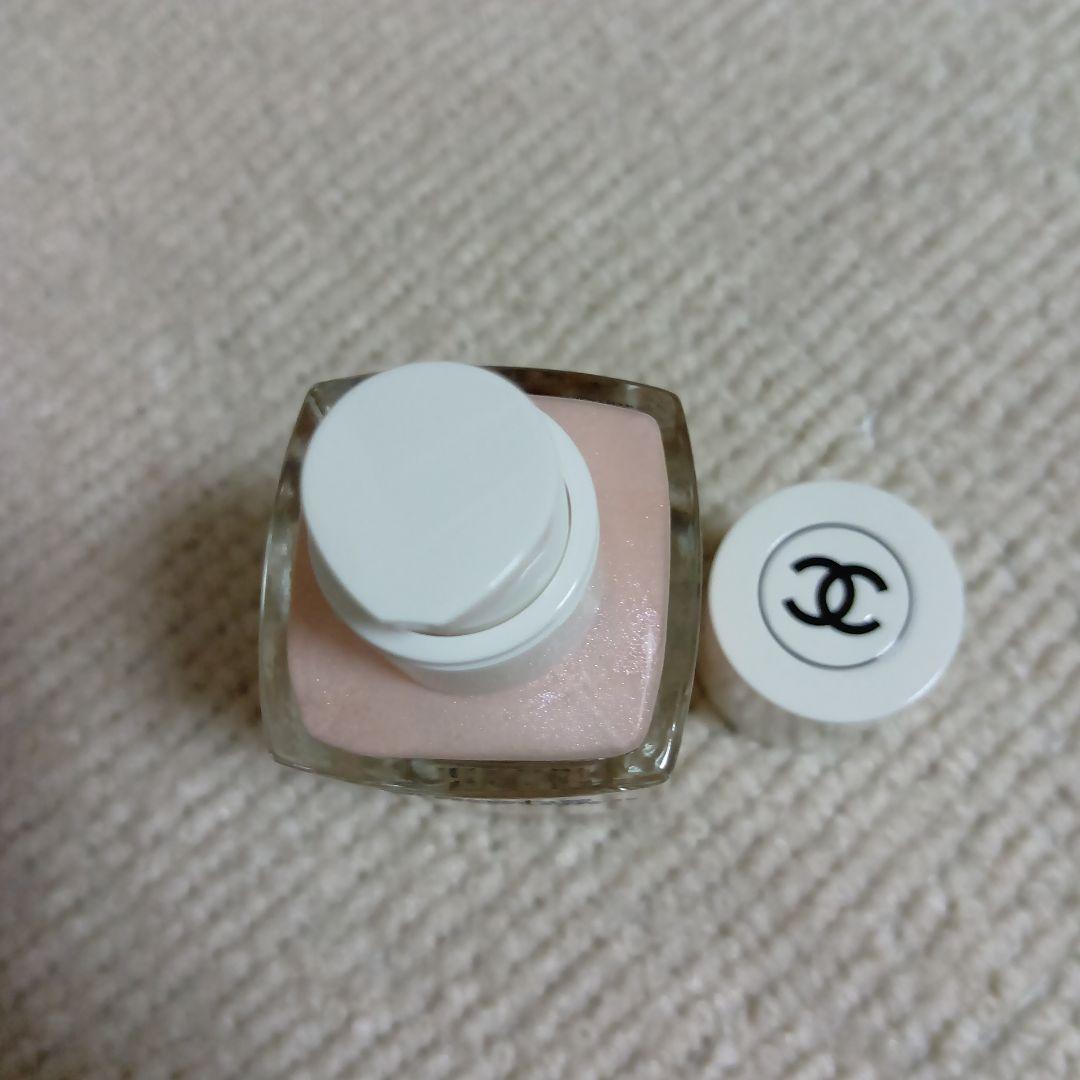 フェイスカラー CHANEL LE BLANC ROSY LIGHT DROPS 30ml