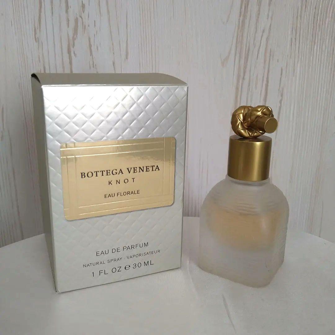 BOTTEGA VENETA 香水 ノット オー フローラル オードパルファム