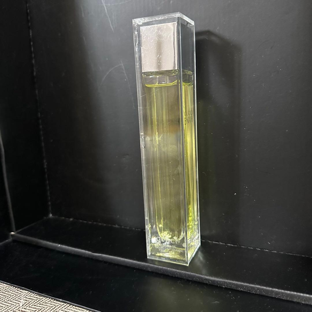 グッチ　エンヴィ GUCCI ENVY 香水 廃盤　激レア　残量９割　ケース付