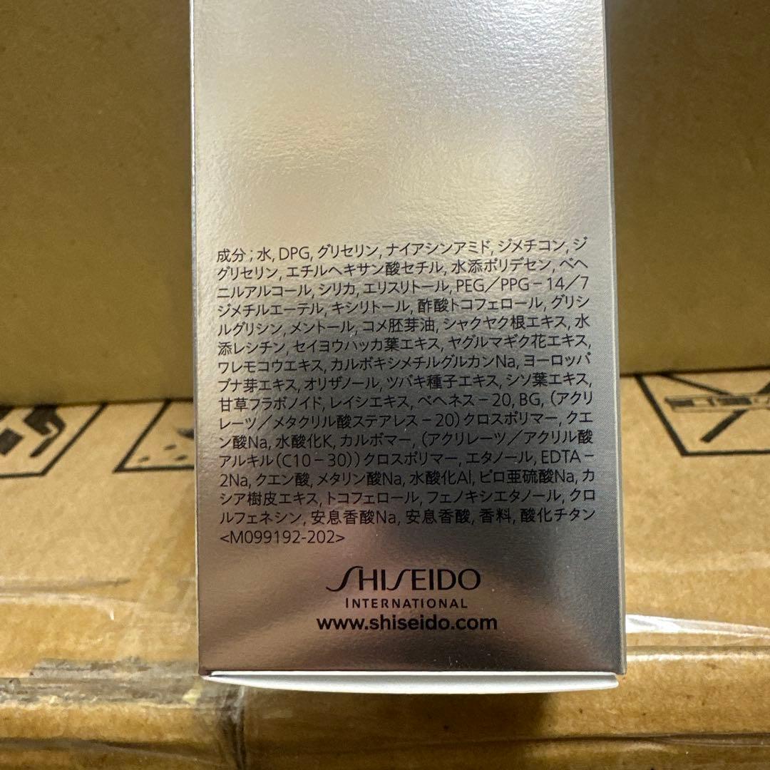 SHISEIDO MEN トータル リバイタライザー ライト フルイド