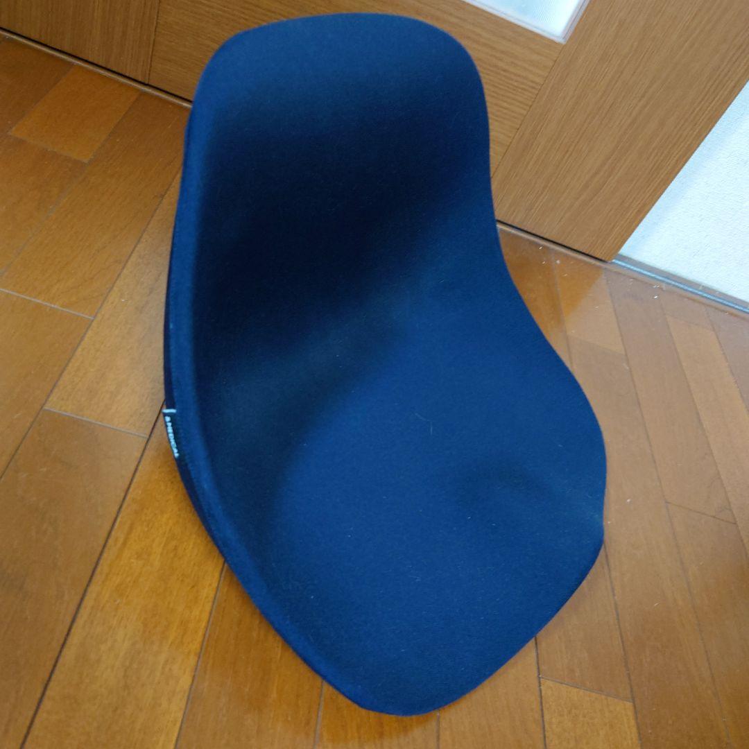 美品 KURA SEAT ネイビー