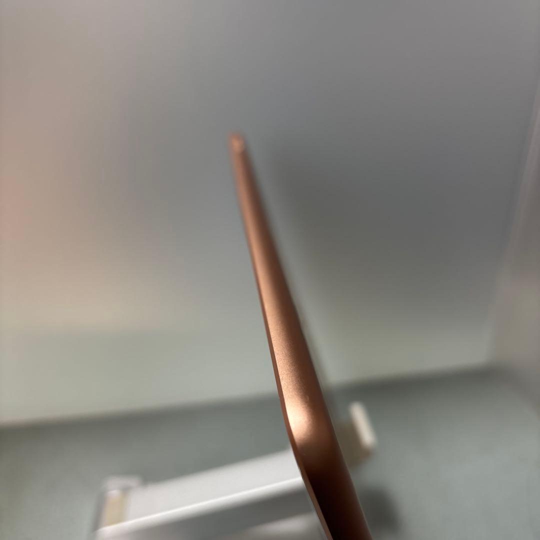 iPad 第8世代 128G Wi-Fi 94％ 新同品gold