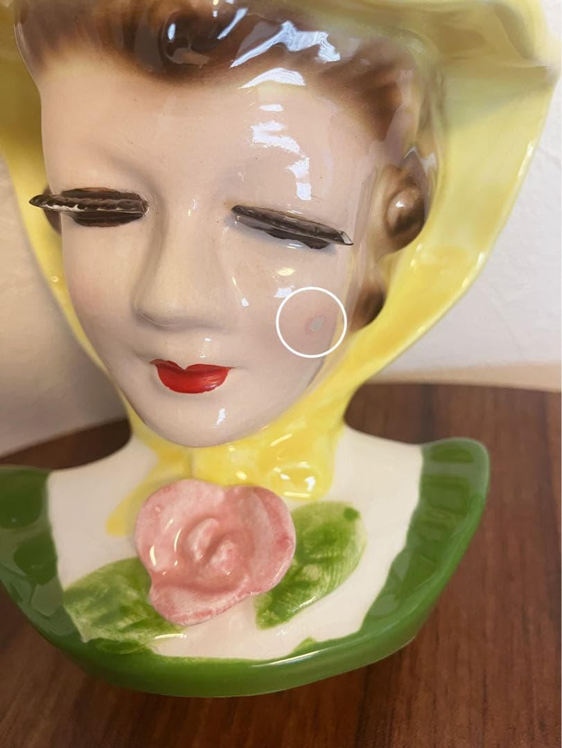 レディヘッドベース　陶器　置物　花瓶　女性　顔