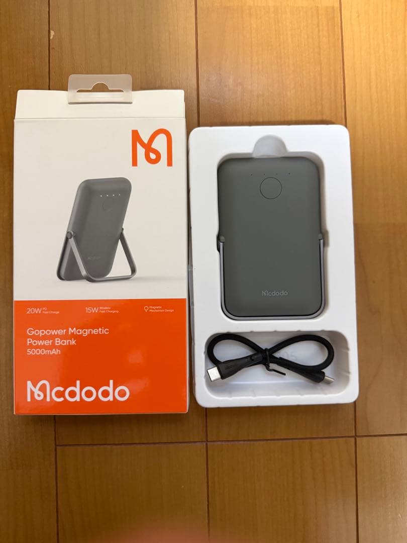 Apple iPhone 13 pro maxシルバー 本体　Airpods等付