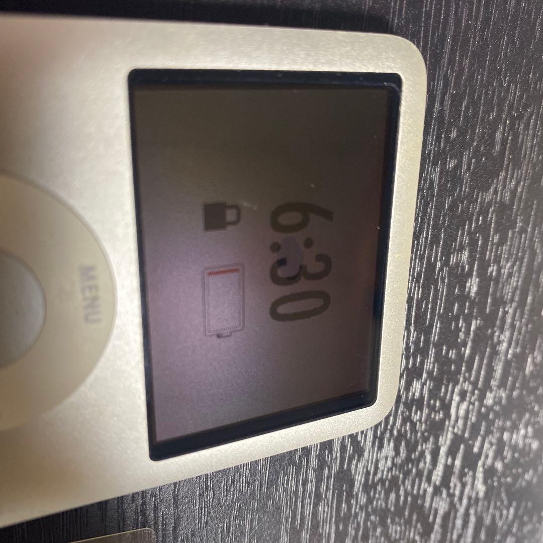 Apple iPod 4GB 本体と付属品 訳あり品