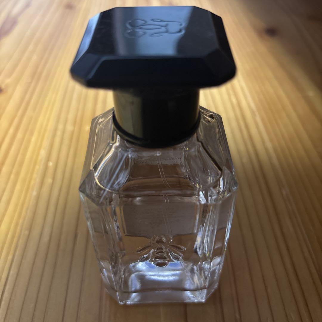 GUERLAIN EAU DE CASHMERE 香水　ゲラン　オーデカシミヤ