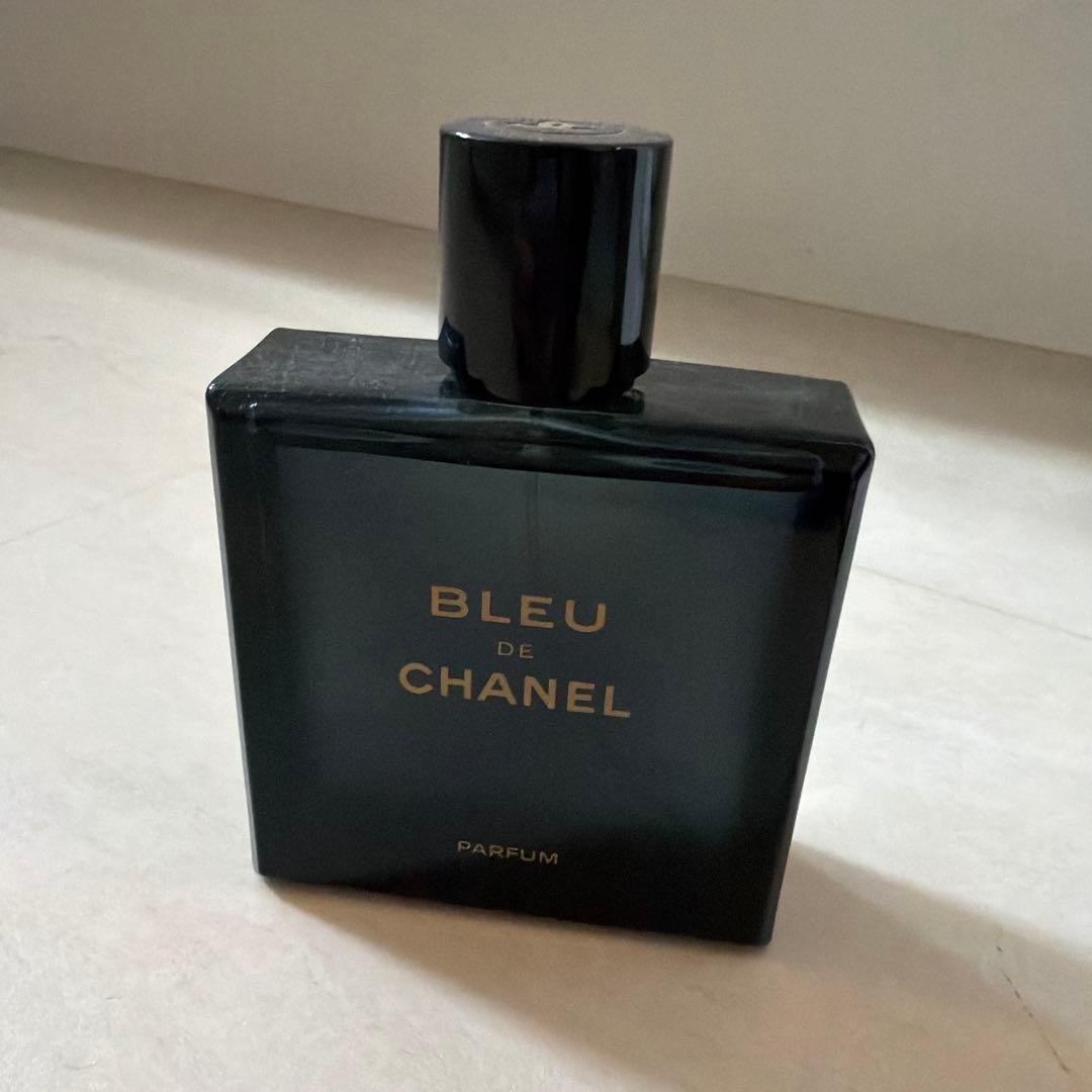 BLEU DE CHANEL PARFUM ブラック　一回のみ使用