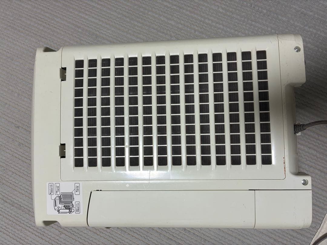 SHARP 空気清浄機 KC-A50(2013年製)