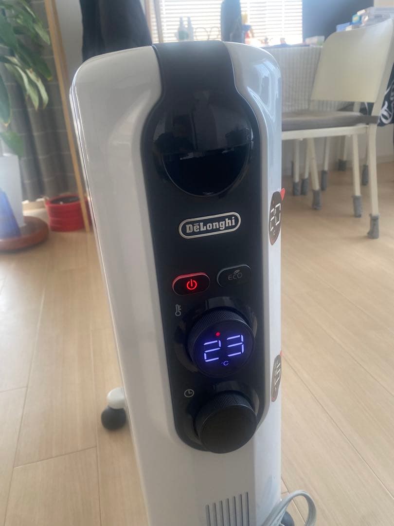 【新品同様品】DeLonghi RHJ35M1015-BK オイルヒーター