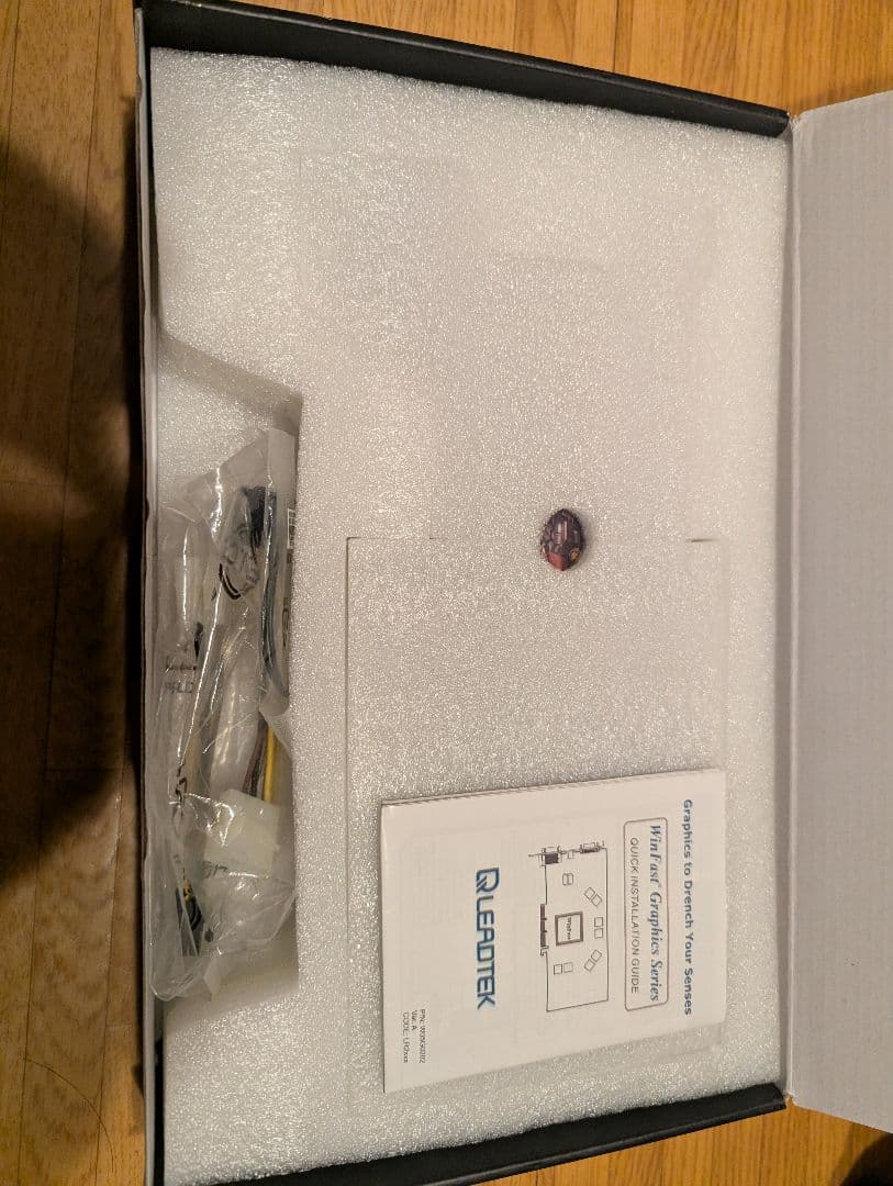 Leadtek WinFast GTX 285 2048MB 元箱付