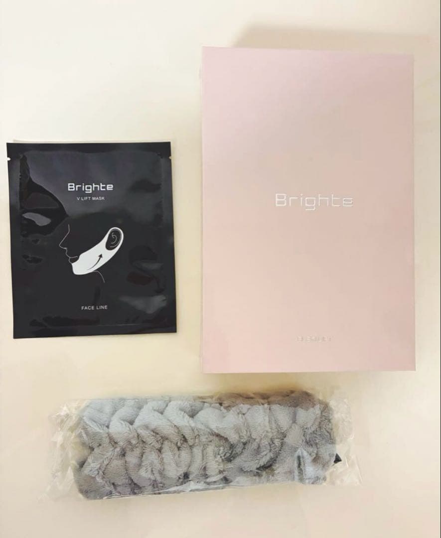 【新品未開封】Brighte ELEKILIFT 美顔器 エレキリフト おまけ付