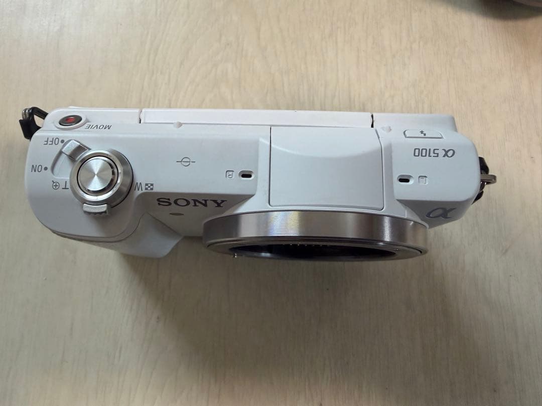 SONY α5100 ホワイト SELP1650レンズ付き