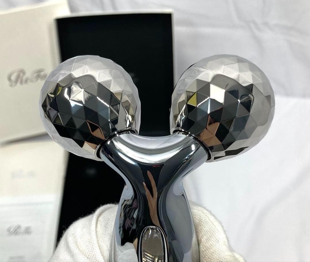 888N9パ 未使用 ReFa CARAT 美顔ローラー リファカラット