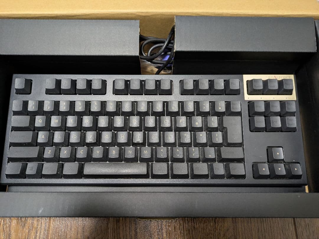 REALFORCE R2 荷重30g R2TLSA-JP3-BK
