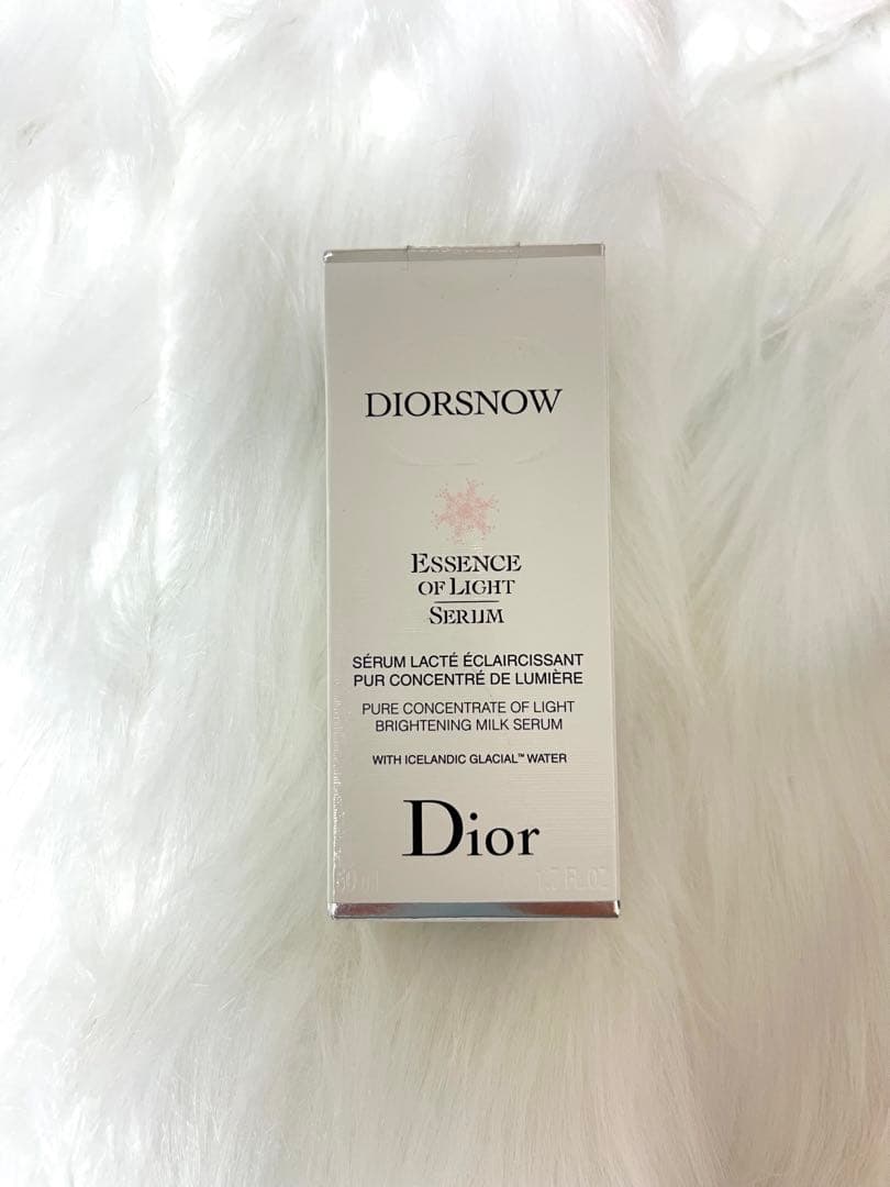 DIORディオールスノーアルティメットエッセンスオブライト50ml