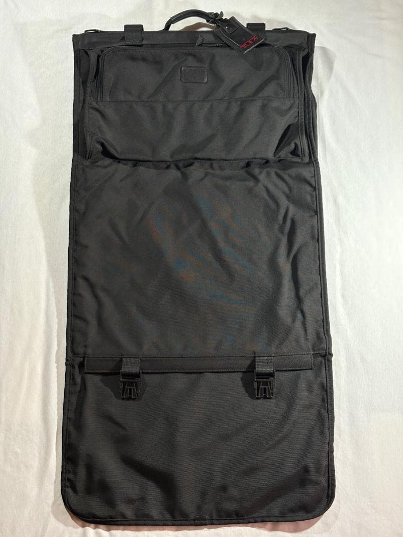TUMI ビジネス ガーメントバッグ 出張 衣装収納 旅行 236D3