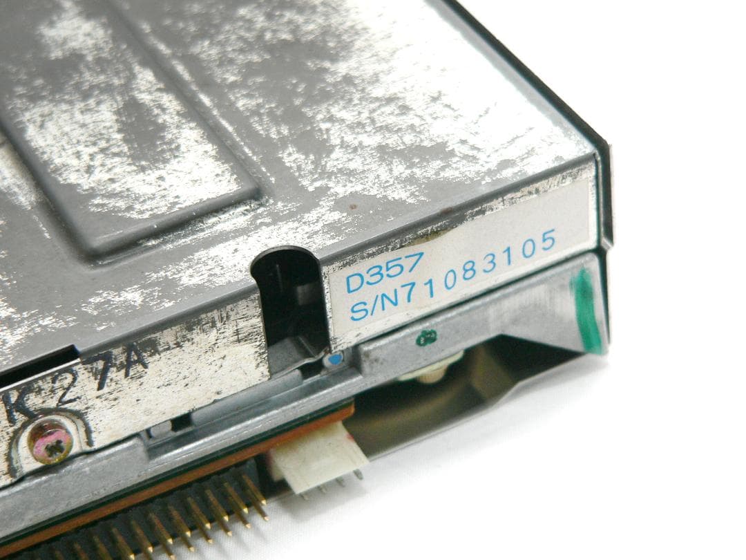 ATARI STフロッピードライブ MFD-11W-5DU D357 動作品
