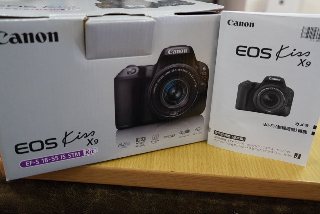 【たつぽん】Canon EOS Kiss X9 レンズキット 美品