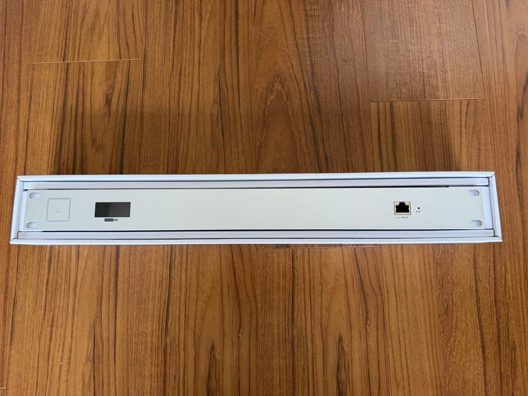Ubiquiti CloudKey＆UCK-G2-SSD