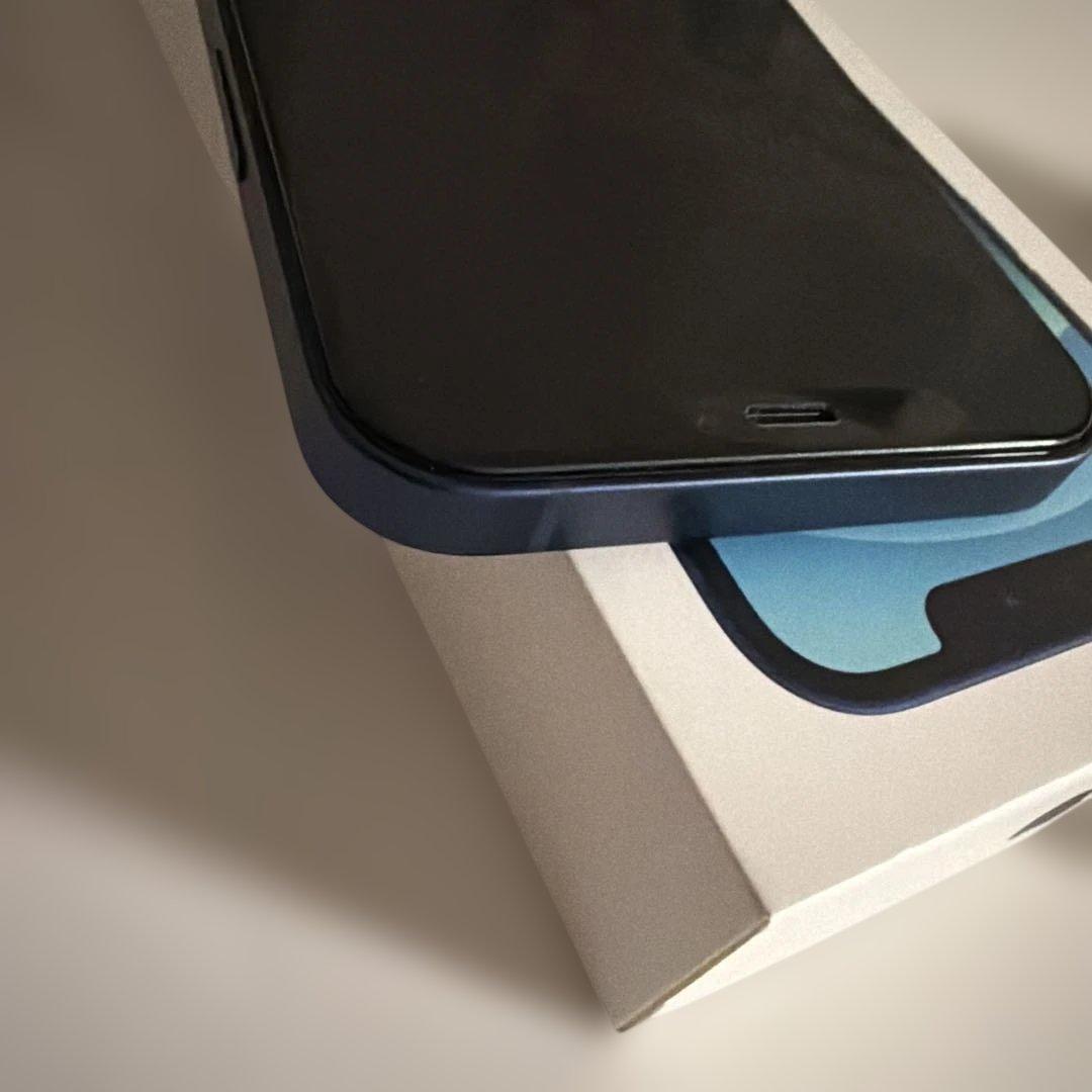iPhone12 本体　128GB ブルー