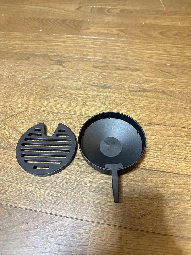 【美品】ネスプレッソ コーヒーメーカー 2024年製