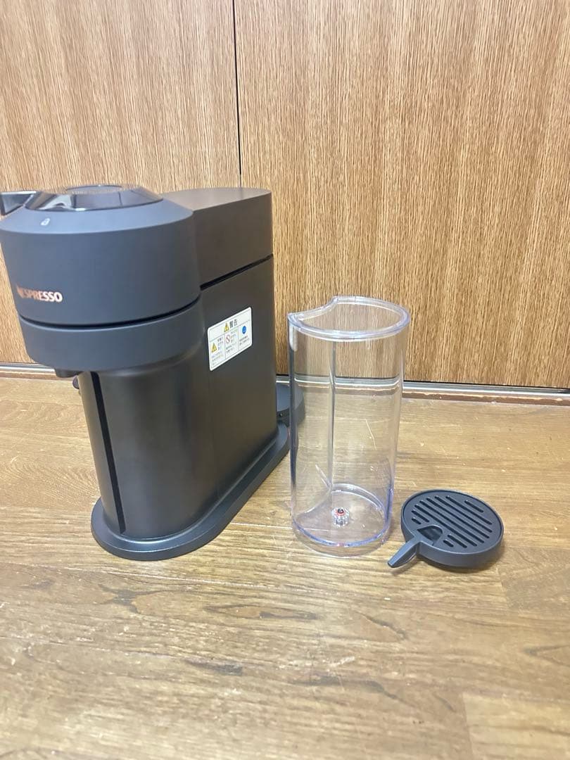 【美品】ネスプレッソ コーヒーメーカー 2024年製