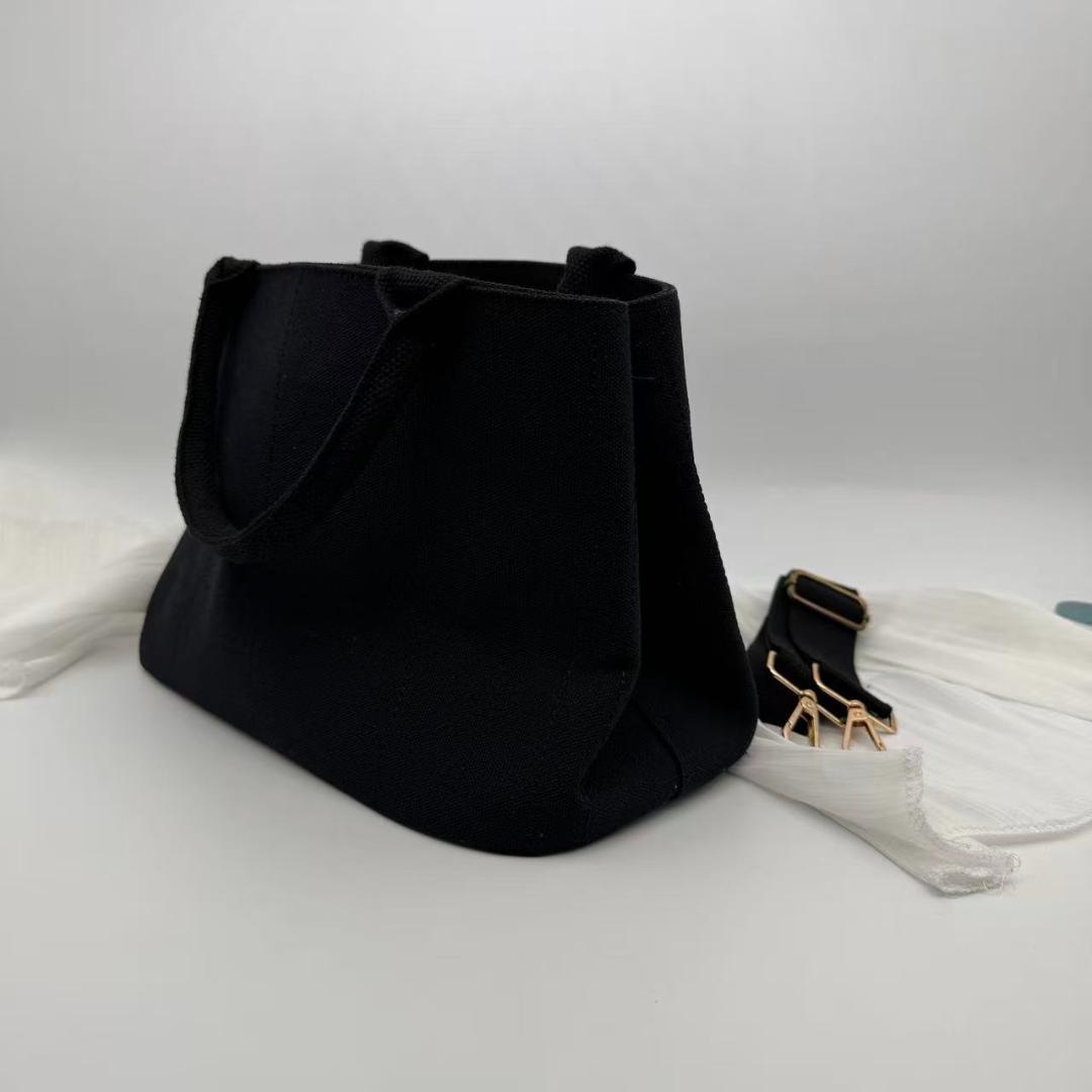 美品 PRADA ショルダーバッグ