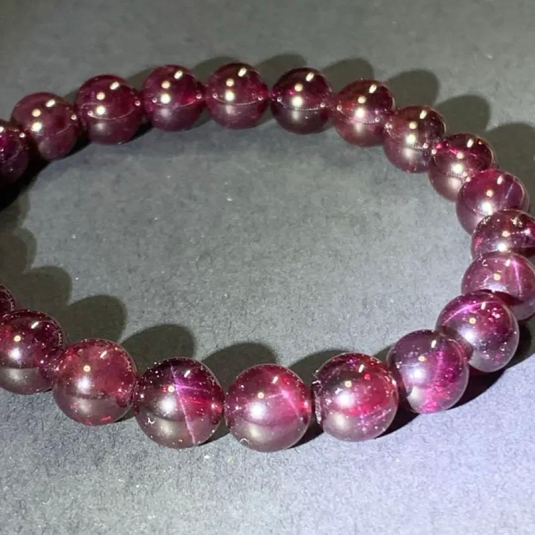 極上【スター効果】ガーネット 8mm 16cm 天然石ブレスレット