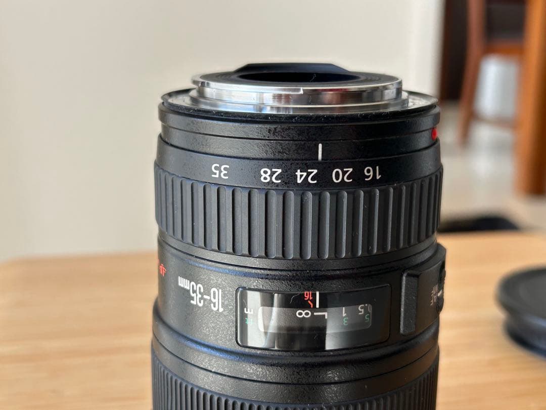 [美品] 超広角Canon EF16-35mm F2.8L II USM