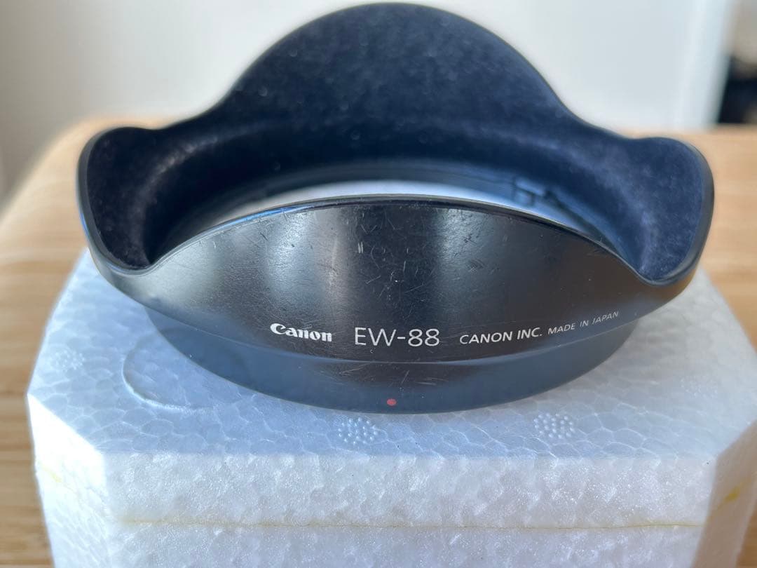 [美品] 超広角Canon EF16-35mm F2.8L II USM