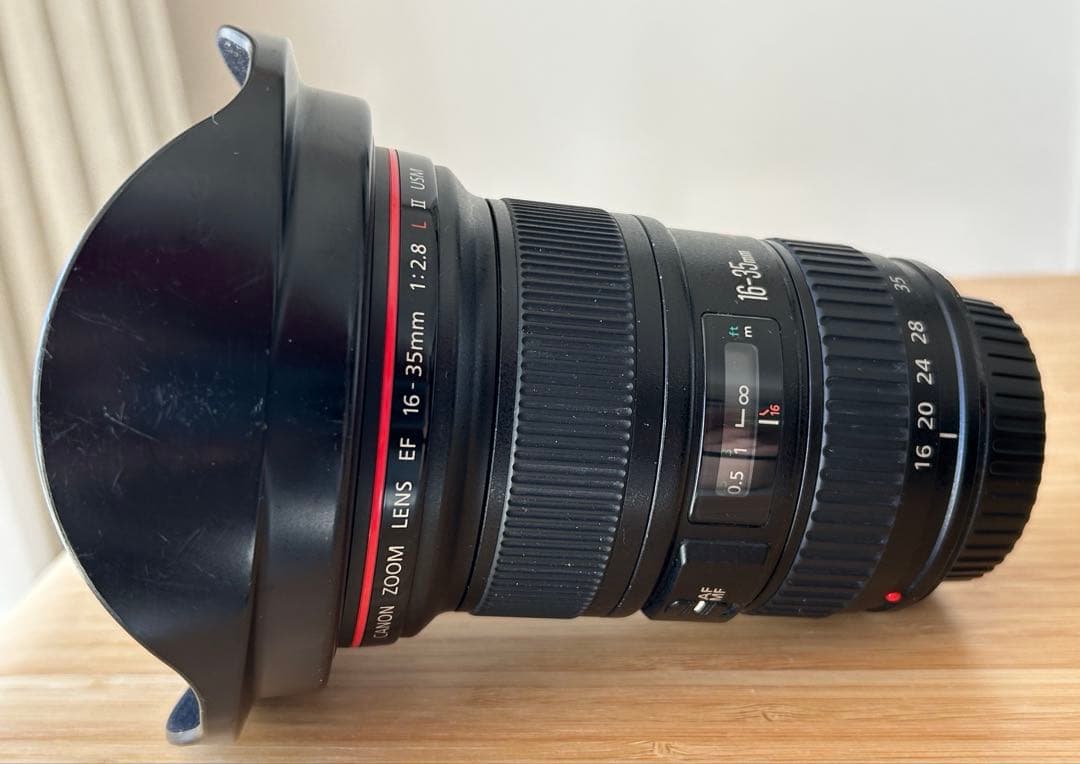 [美品] 超広角Canon EF16-35mm F2.8L II USM