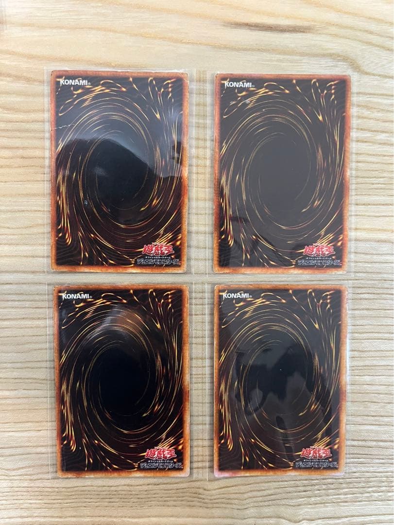 遊戯王 トレーディングカード 4枚セット