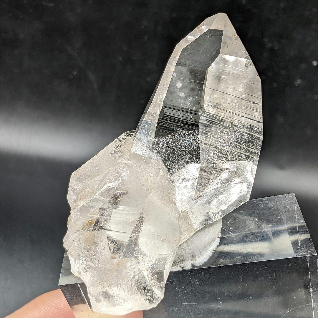 高品質　ガネッシュヒマール産　水晶　ポイント　E