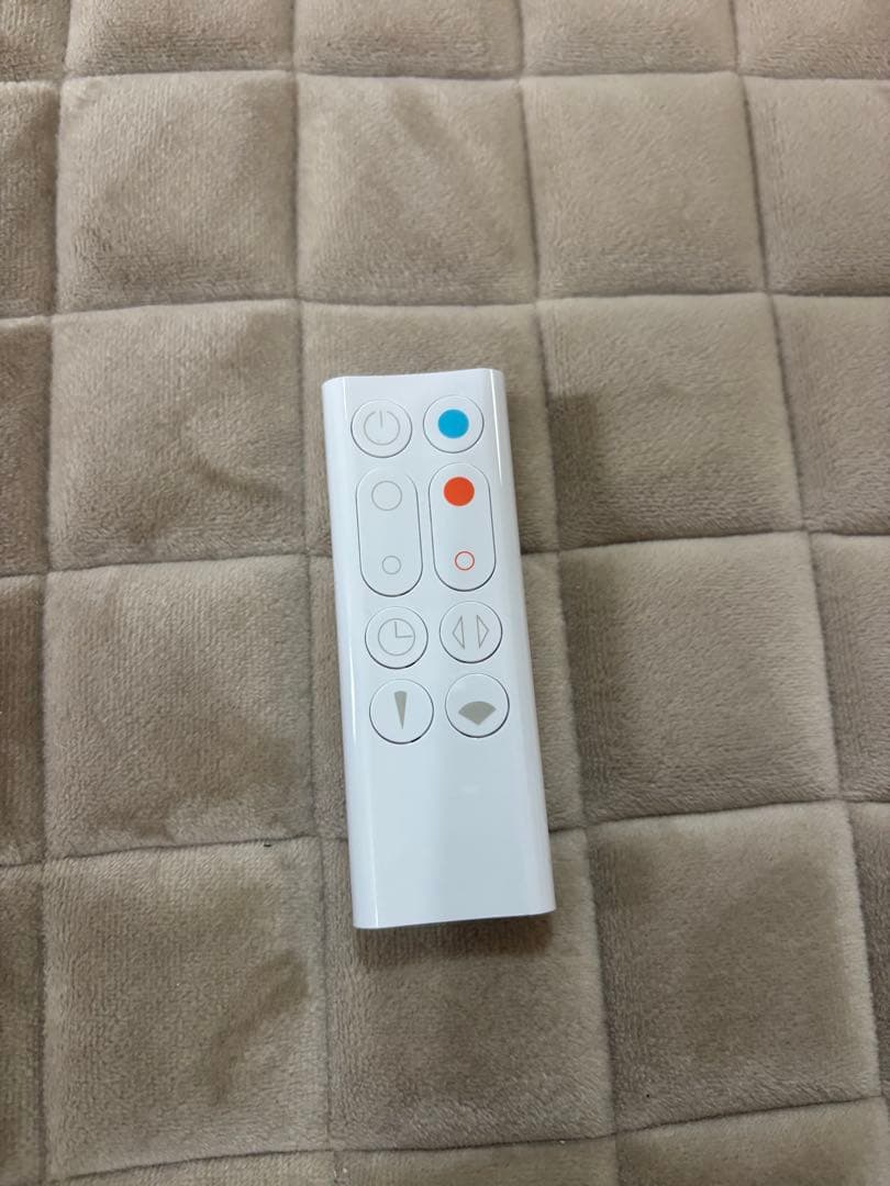 ファンヒーター Dyson hot+cool am09