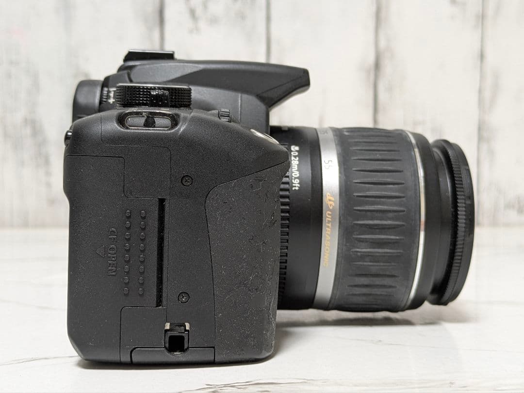 Canon　EOS kiss Digital N　レンズ付き