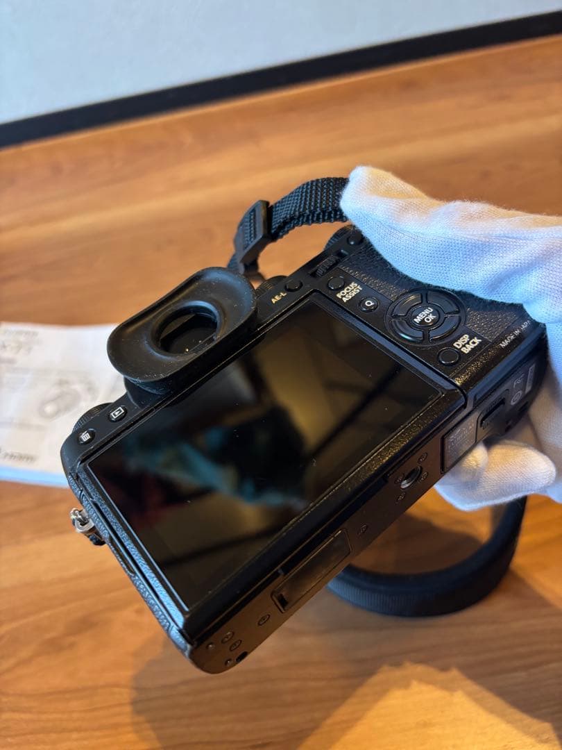 Fujifilm X-T1 ミラーレス一眼 本体