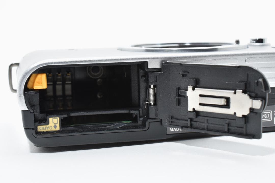 Nikon 1 J1 ミラーレスデジタルカメラボディ シルバー ニコン