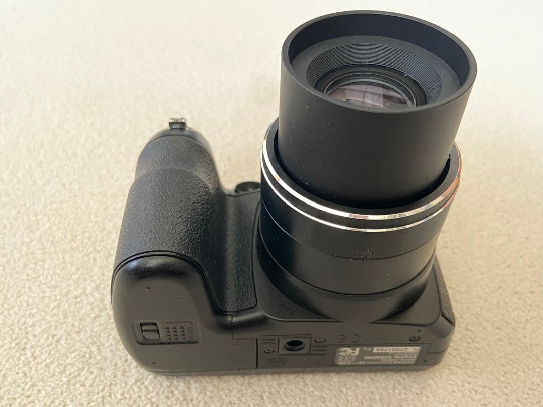 FUJIFILM Finepix S2500HD + SD32GB コンデジ