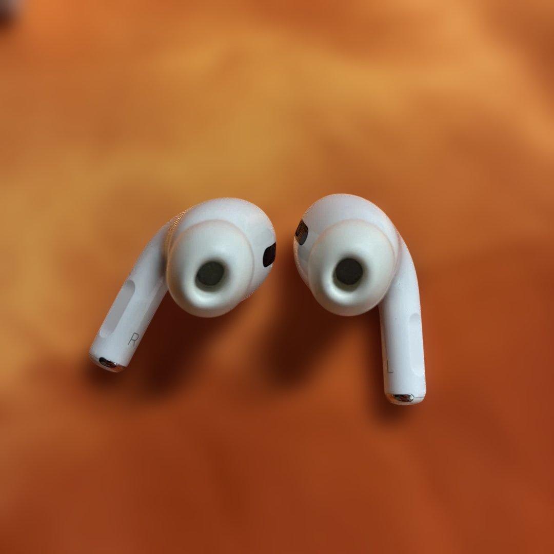 AirPods Pro 第1世代 Lightning MWP22J/A