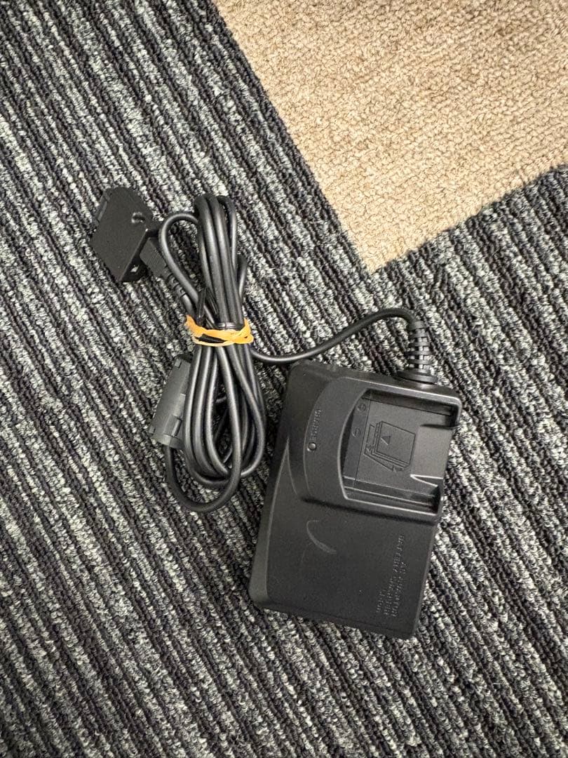 【美品】サンヨー SANYO Xacti DMX-C5 ビデオカメラ 動作品 白